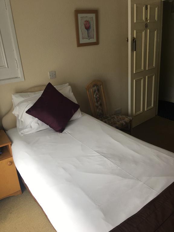 Dobbins Inn Carrickfergus Exteriör bild