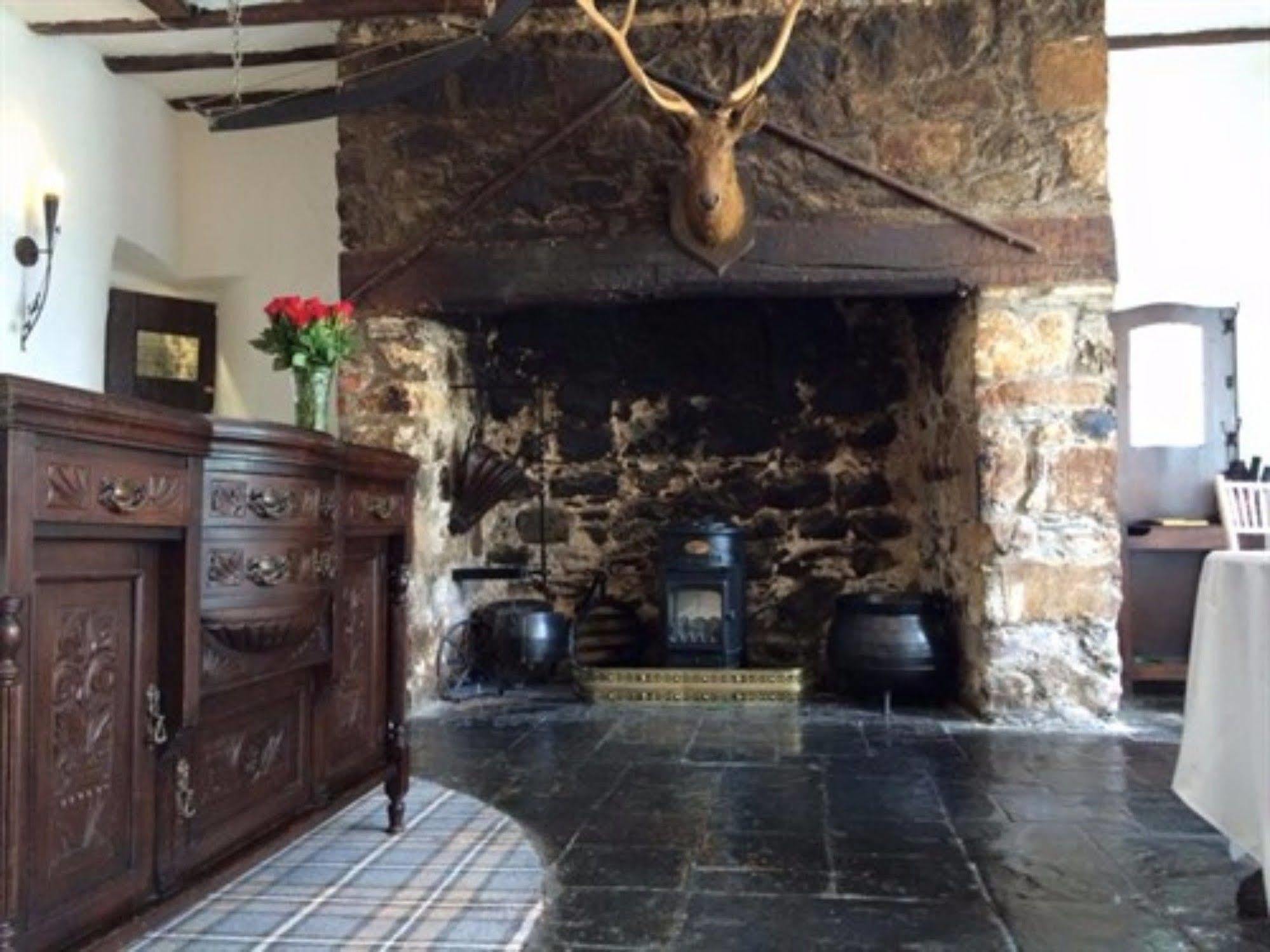 Dobbins Inn Carrickfergus Exteriör bild