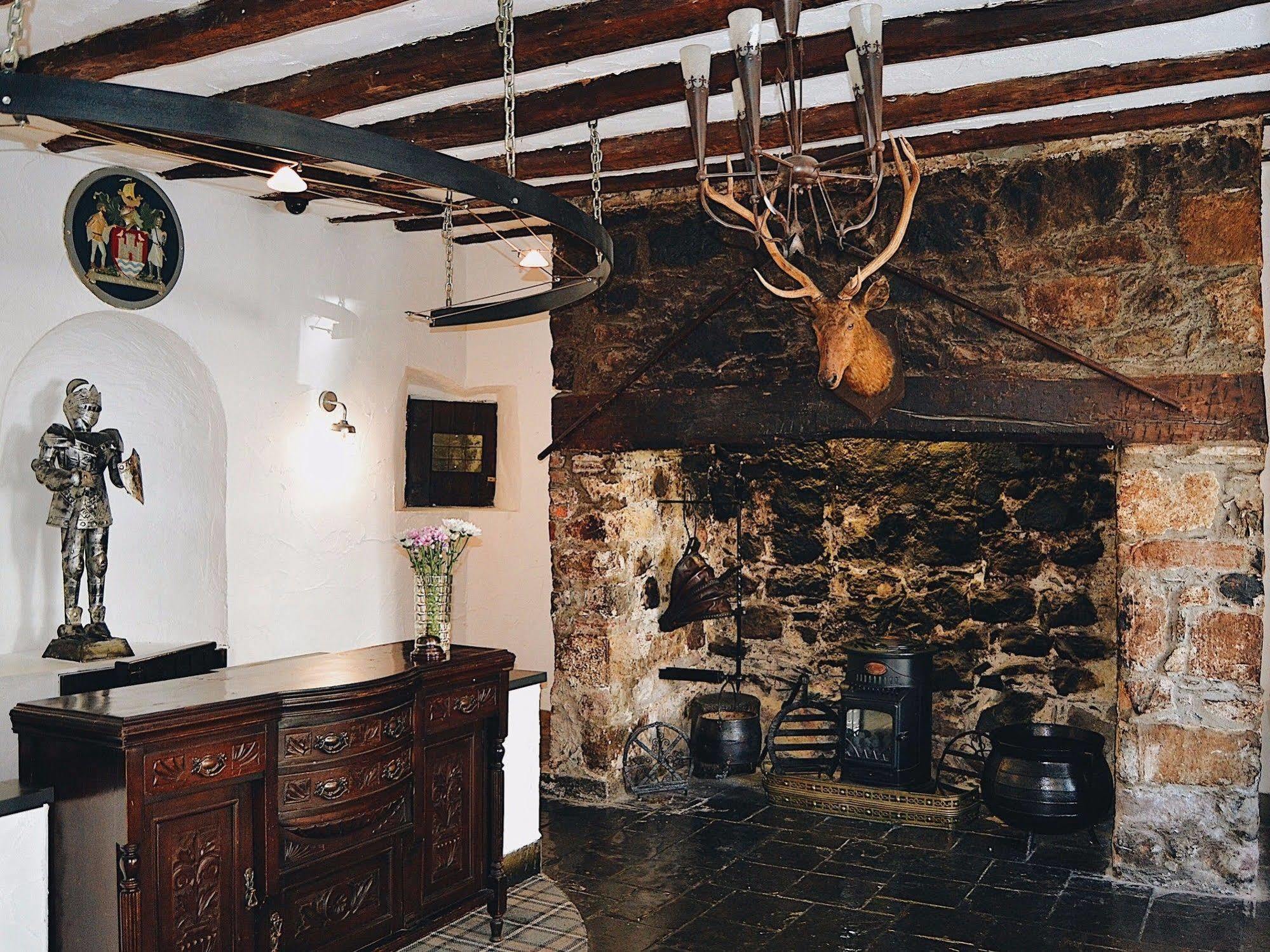 Dobbins Inn Carrickfergus Exteriör bild