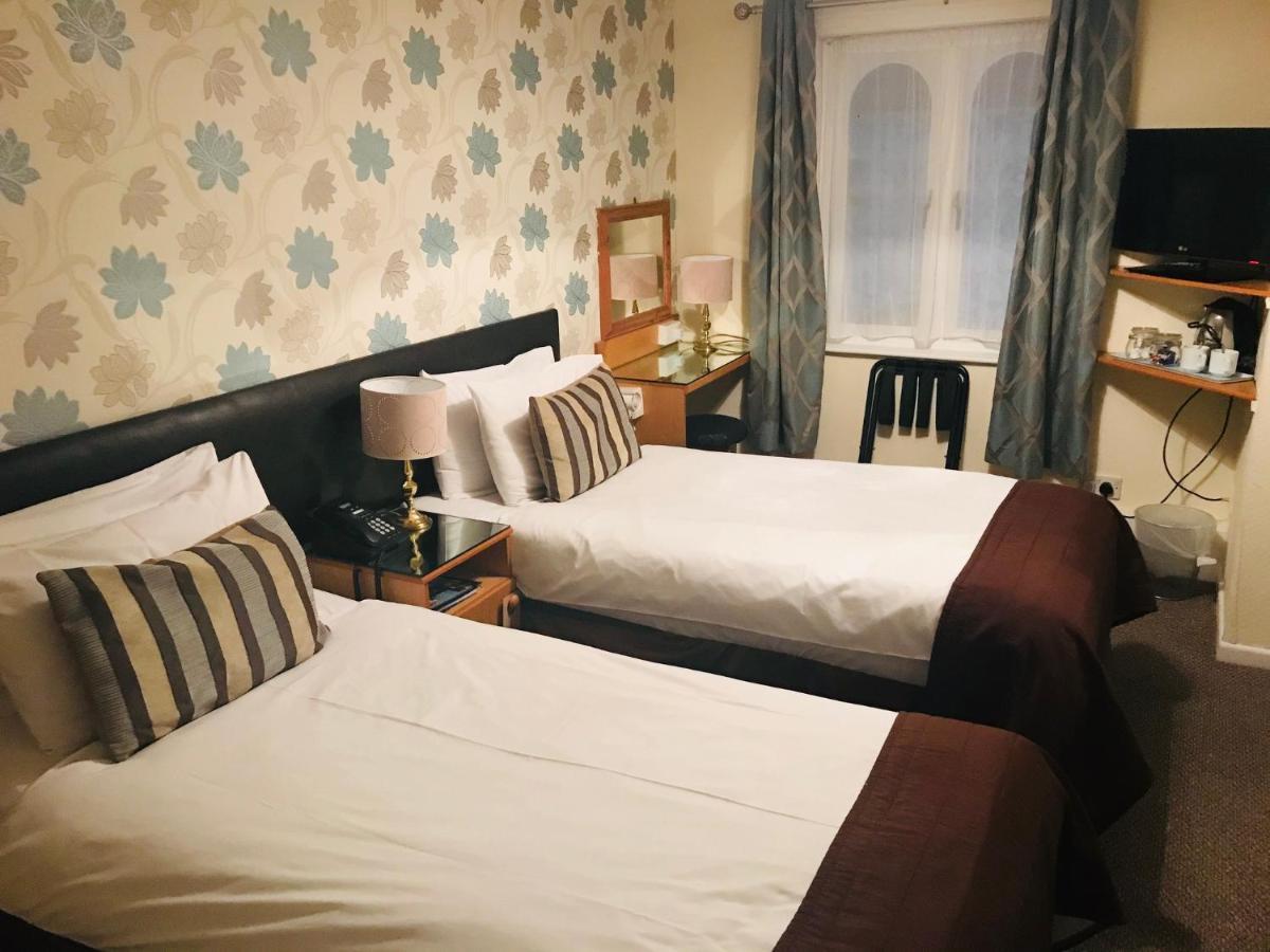 Dobbins Inn Carrickfergus Exteriör bild